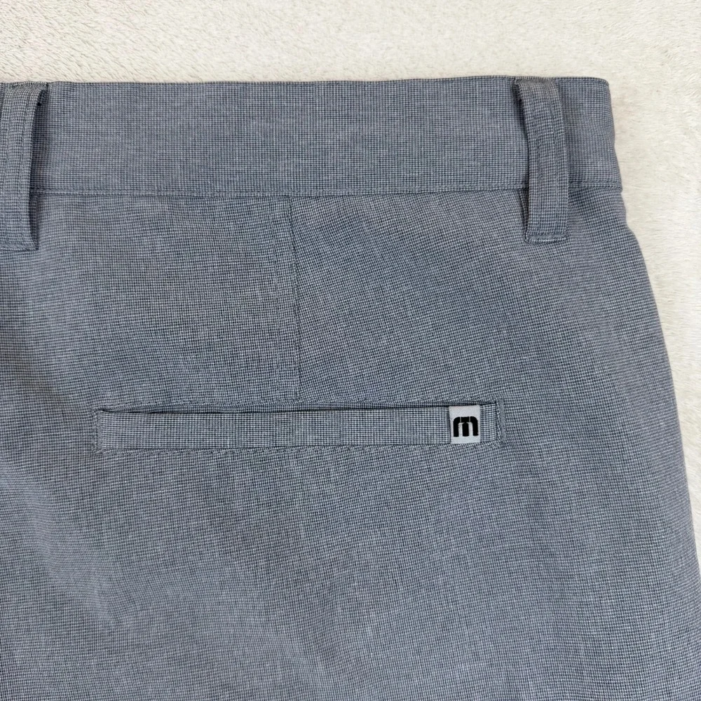 Travis Mathew Mens Grey Heathered Performance Golf Shorts Size 38 Stretch 10